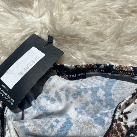 PLT PrettyLittleThing Snakeskin Bandea Top Bikini NWT - Picture 3 of 6